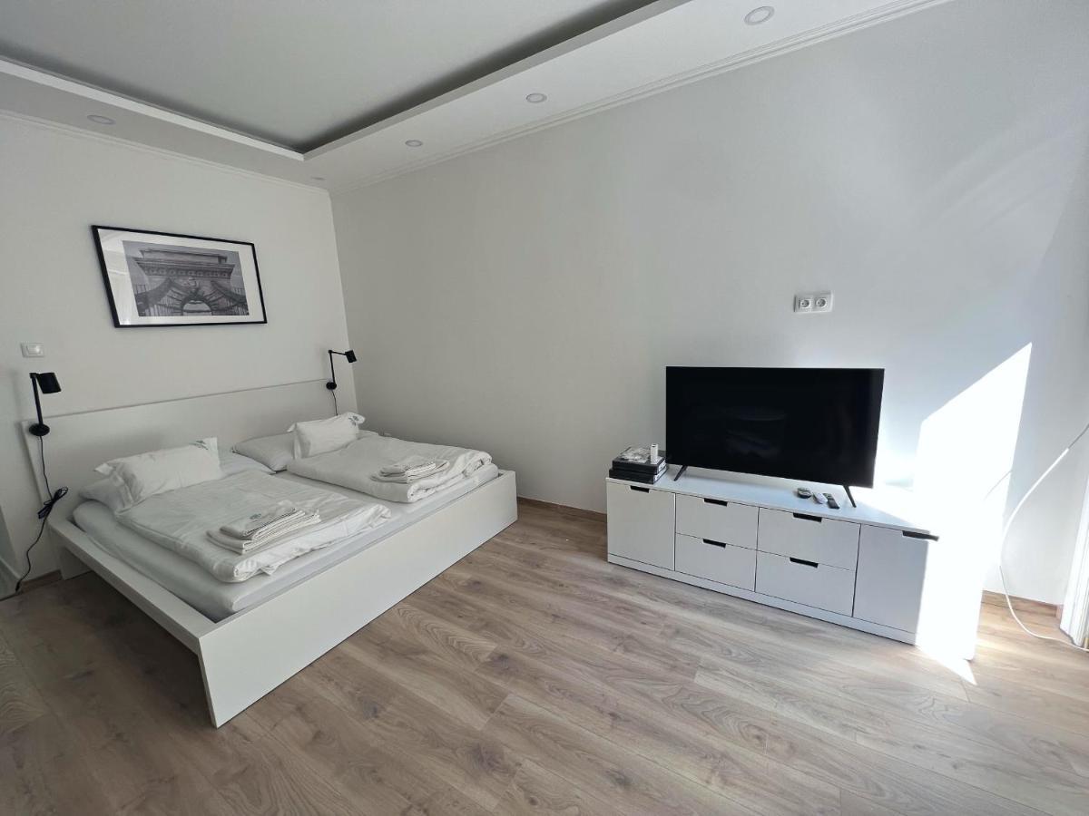 Jobelhome Liszt Apartment Будапеща Екстериор снимка